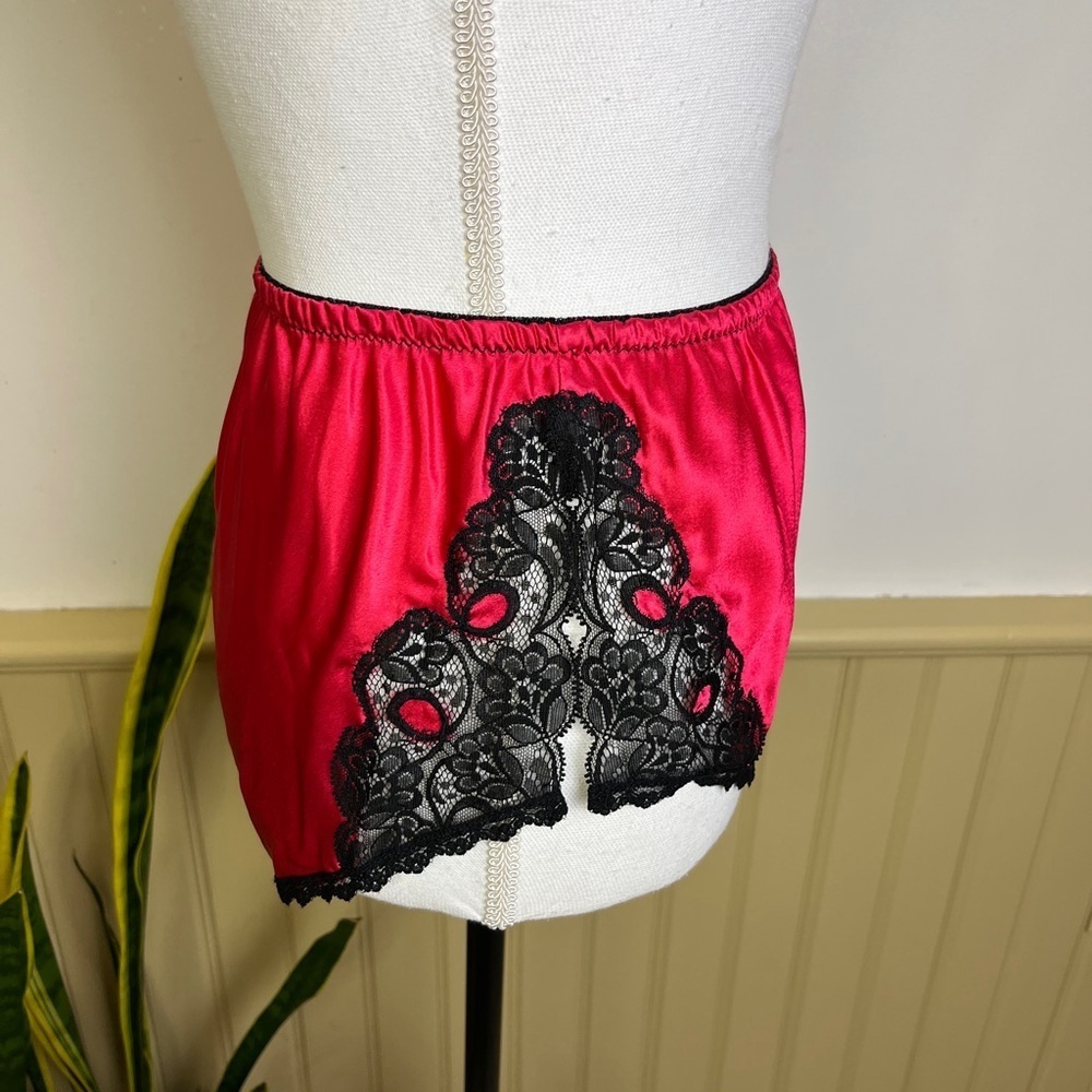 Vintage Christian Dior Lingerie Set Cami Panties Red Satin Lace 70s Coquette - Picture 3 of 16